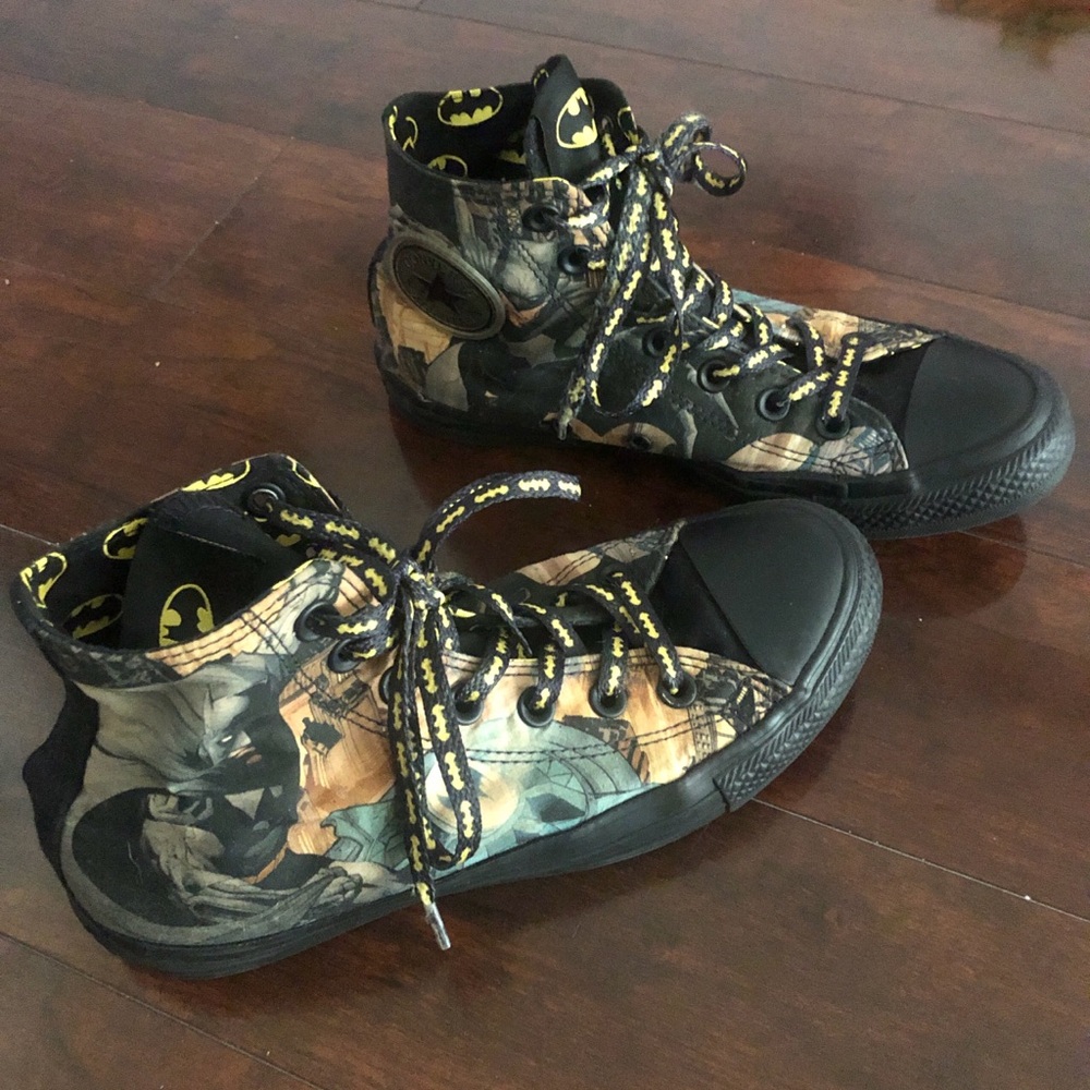Batman high top canvas converse chuck Taylor sneakers
